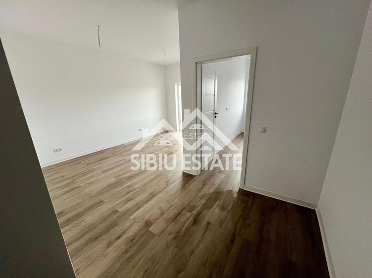 Studio intabulat finisat modern ansamblu Casian Renaissance Selimbar - 3