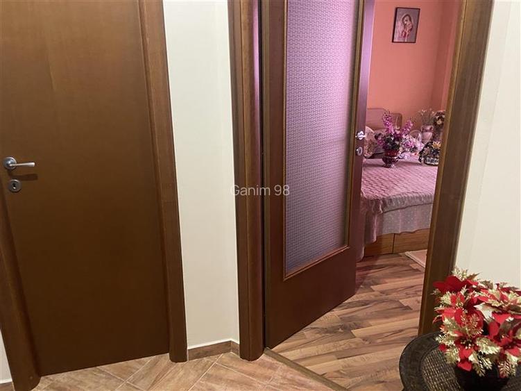 Apartament 2 camere , zona strada Mare a Unirii, et 3 4 , decomandat, 65 mp , bl - 9