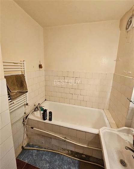 METROU JIULUI, PAJURA, 104 MP ETAJ 3/4 CENTRALA, BLOC 1963 REABILITAT - 15