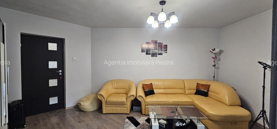 Vand apartament 3 camere,confort 1, decomandat,str.Siretului,mobilat si utilat - 3