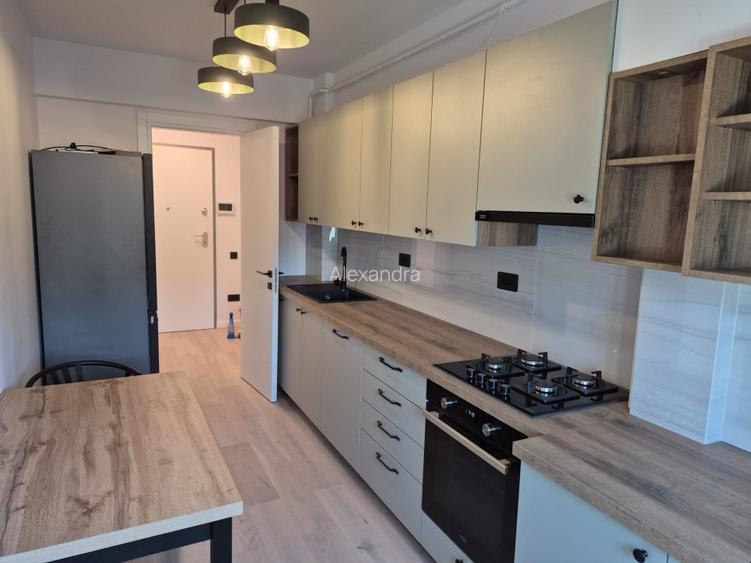 Inchiriez apartament centru - 11