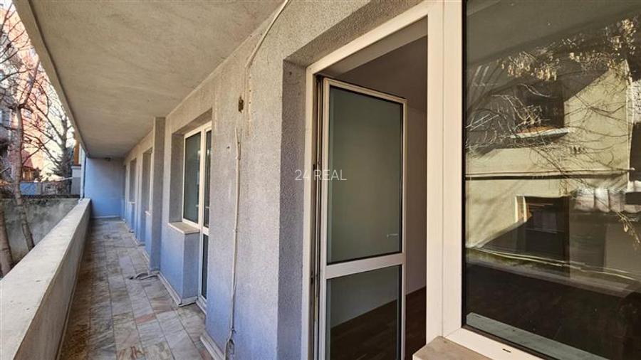 Vanzare birou langa Herastrau/Arcul de Triumf parter 400 mp - 13