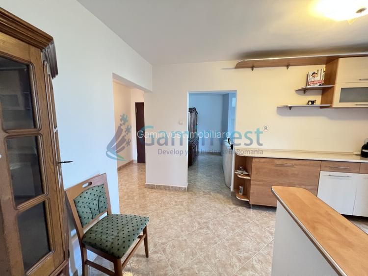Apartament cu 3 camere de vanzare Oradea, Bihor  - 14