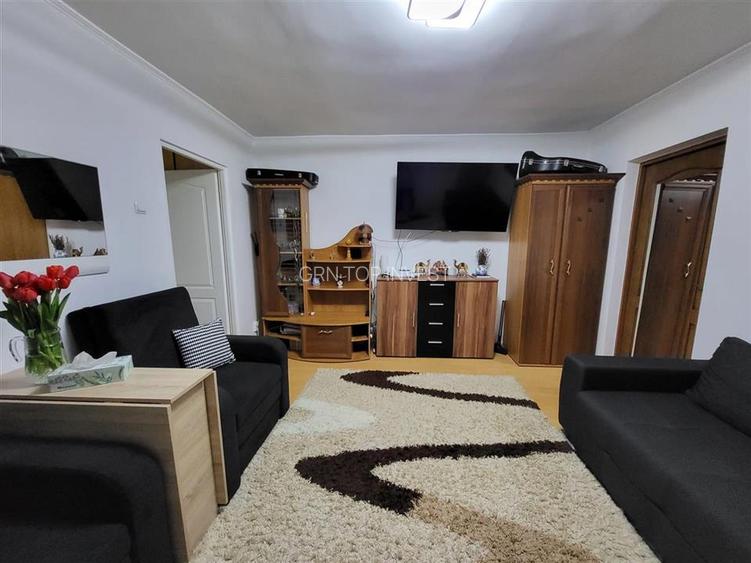 Apartament modern 2 camere balcon boxa zona Strand Termal - 2