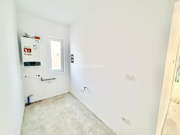 Duplex despartit prin camera tehnica - 81 mp - Mosnita Noua  - 14