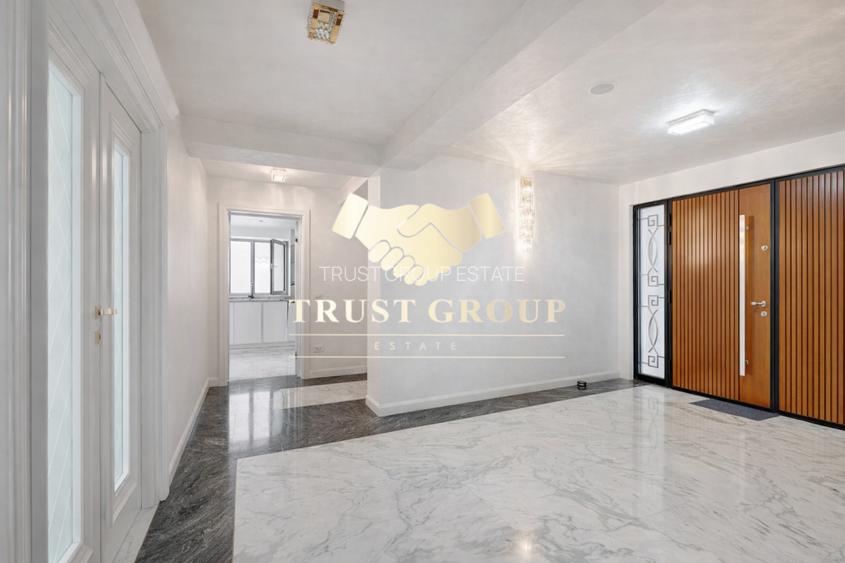 Proprietate exclusivista Iancu Nicolae Vila 700 mp cu piscina privata și curte - 9