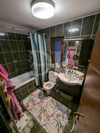 Casa la cheie / Zona Iazului, Floresti. - 26