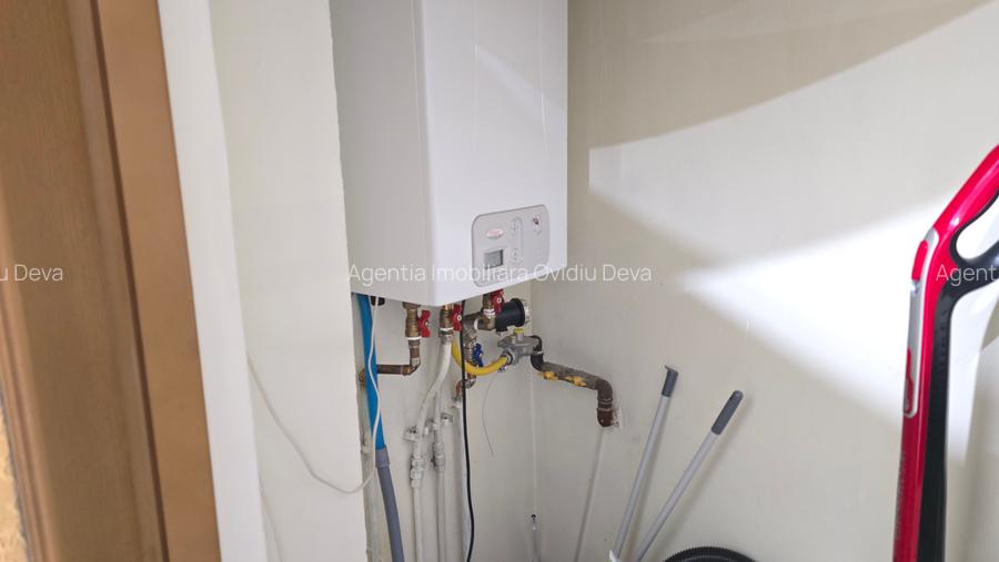 Vand apartament 3 camere decomandat in Deva, zona Nuferilor (Marasti), parter - 7