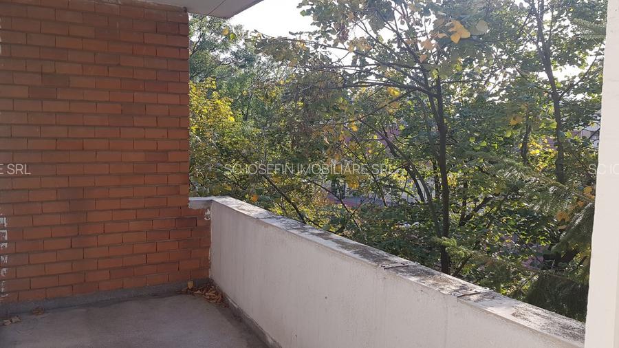 Apartament 2 camere separate  langa Facultatea de Medicina - 3