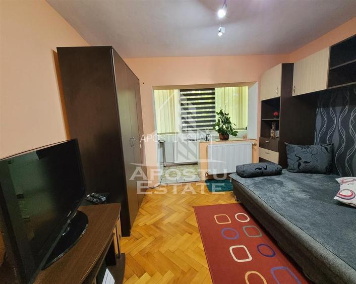 Apartament cu 3 camere, etaj intermediar, centrala proprie, Aradului - 11