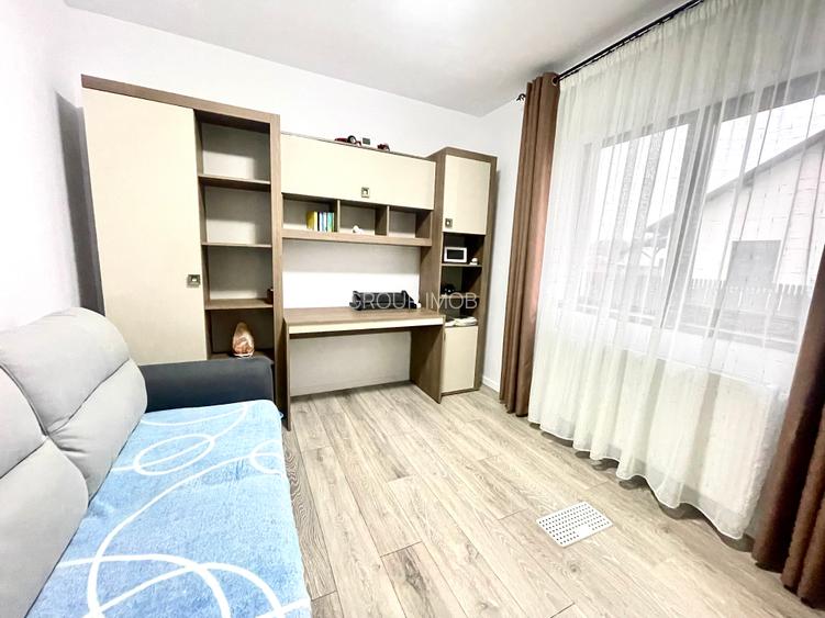 Casă de vânzare - mobilată și utilată - Hemeius - 6