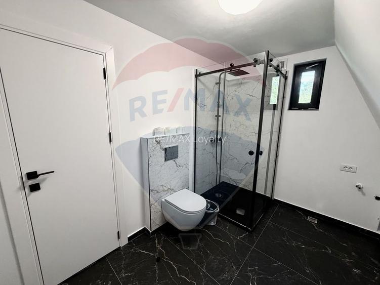 De vanzare Cabana A-Frame cu 1850 mp teren in zona Pucioasa, DB - 14