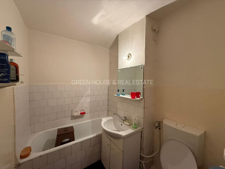 Apartament 3 camere, decomandat, parter, zona Calea Zarandului - 18