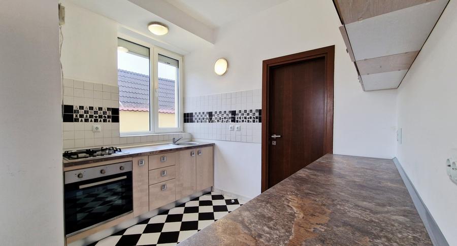 Vilă P+1+Pod, 320 mp, Teren 544 mp, Bucurestii Noi-Damaroaia - 7