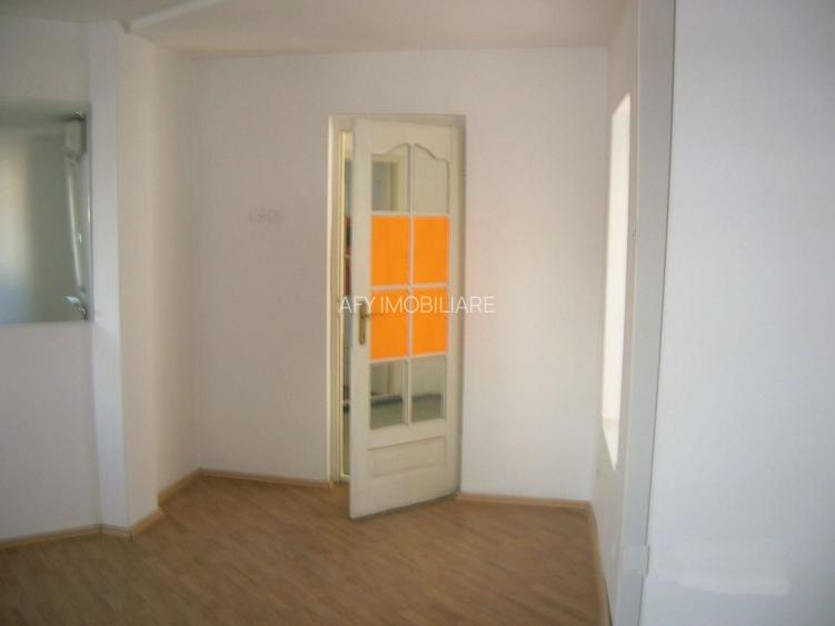 Birouri de închiriat   Piața Foișorul de Foc | 100 mp - 25