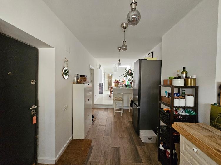 Apartament superb cu 3 camere si terasa generoasa, Victoriei  - 7