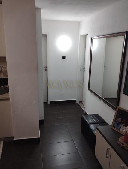 Apartament 2 camere, decomandat, etaj 1, zona BIG