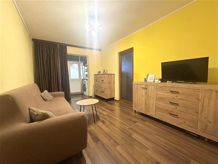 Apartament 2 Camere la Parter - zona Casa de Cultura