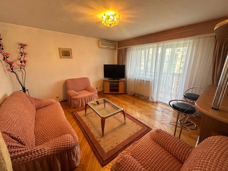 Tineretului - Apartament + loc de parcare