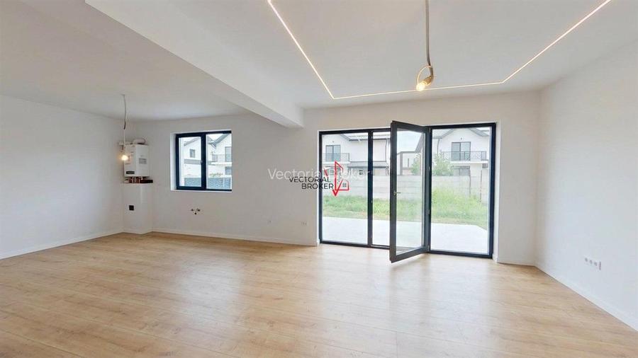 Casa individuala, 4 dormitoare, teren 420 mp  Finisaje premium - 7