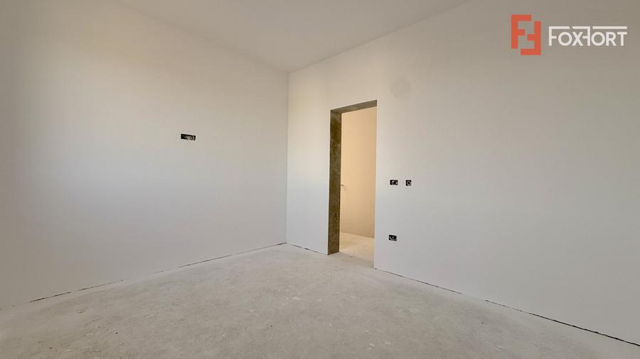 Duplex 5 camere cu toate utilitatile - Mosnita Noua