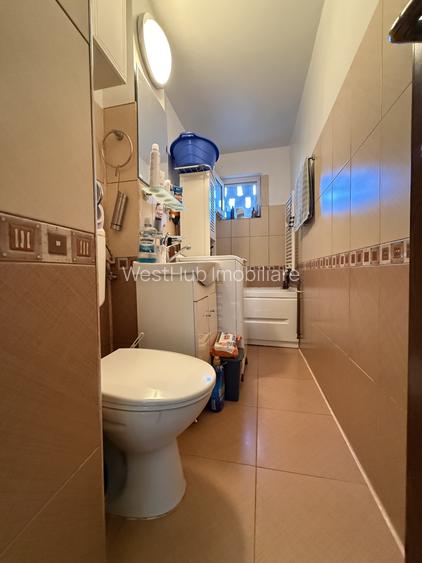 Apartament cu o camera, decomandat, etaj 4 din 5, boxa proprie - Sagului - 4