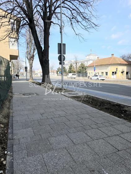 Teren 739 mp cu vizibilitate excelenta la Bulevardul Mamaia - 3