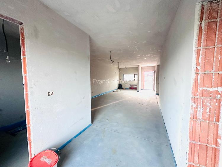 Duplex pe parter 4 camere si 2 bai - Mosnita Noua in zona foarte buna - 6