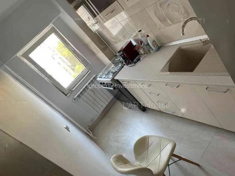 Nerva Traian-Goga I Garsoniera I Decomandat I Renovat Total I - 5