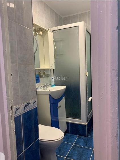 Vindem urgent Apartament 3 camere, centrală, termopan, mobilat - 5
