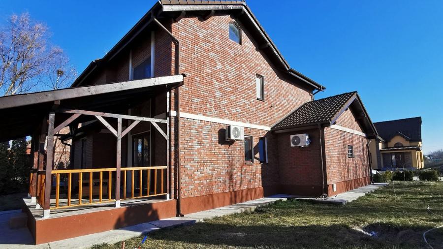 Corbeanca, inchiriez vila superba, stil american, cu semineu si panouri solare - 2