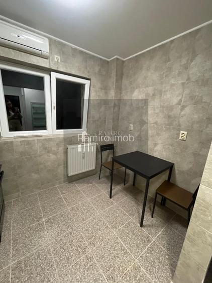 Garsoniera decomandata Obregia 35 mp - 11