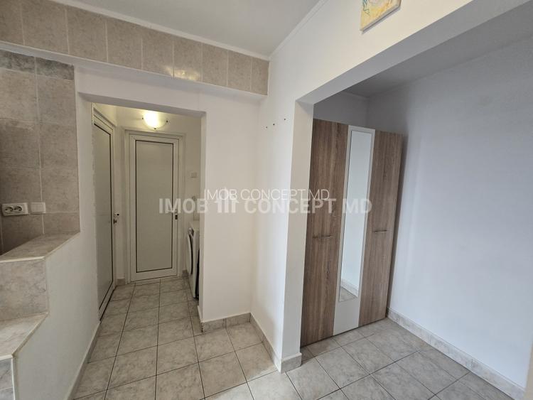 INCHIRIERE APARTAMENT 2 camere spatios in zona Republicii - 18