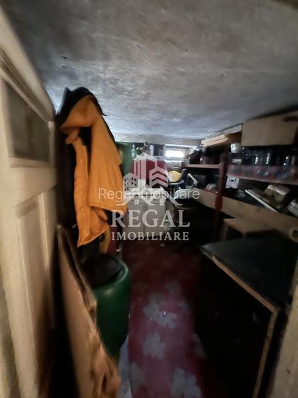 PRET NOU - Casă de vânzare – construcție solidă și spațioasă - 18