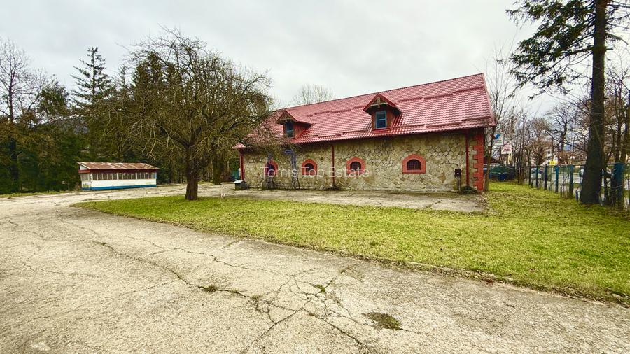 Teren+Cladire - Fostul Padoc al Casei Regale a Romaniei din Busteni - 20