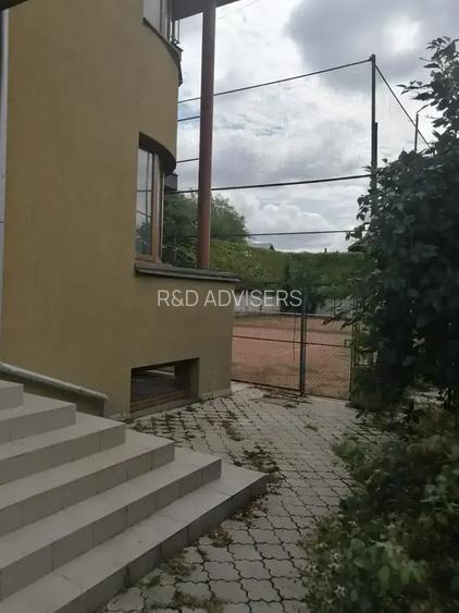 Vila deosebita D+P+2+Mansarda Teren 1200 mp Drumul Taberei - 11