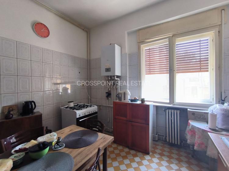 Apartament 5 camere de vanzare Piata Romana 145 mp - 11