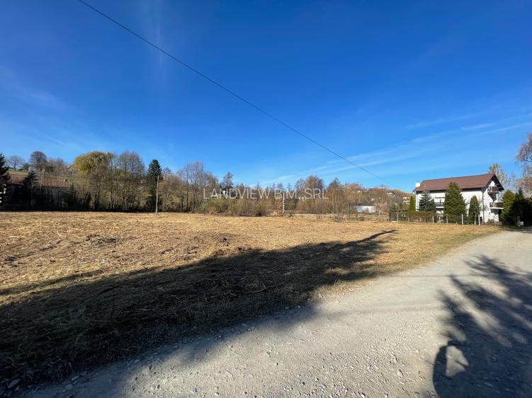 Teren intravilan Bran Predelut  cu toate utilitatile 2797 mp - 8