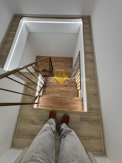 Duplex lux, de închiriat, 5 camere, parcare, curte, terasă,220mp teren - 7