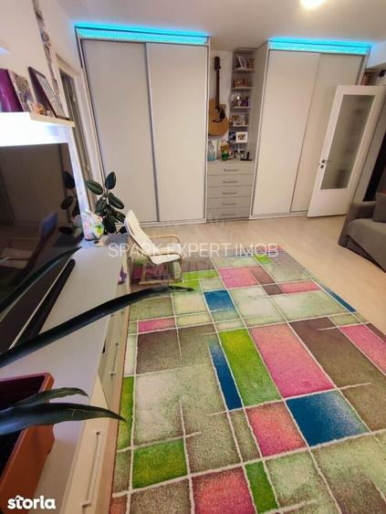 //2 CAMERE// GHEORGHE DOJA// - 3