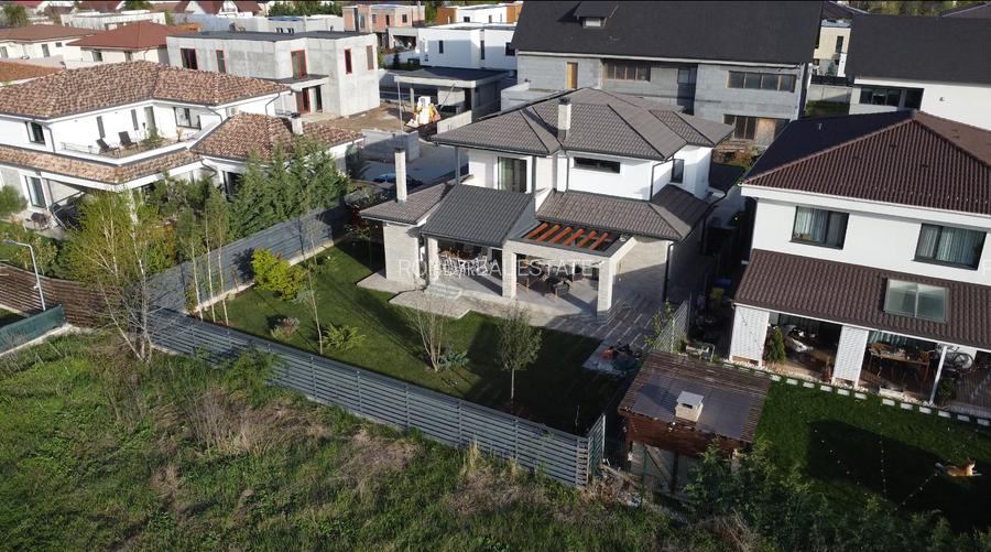Oază de liniște și rafinament – Vilă  mobilată si utilată în Paradisul Verde - 5