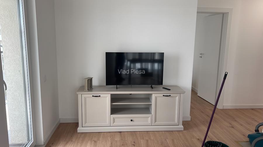 Inchiriez apartament Floresti  - 2