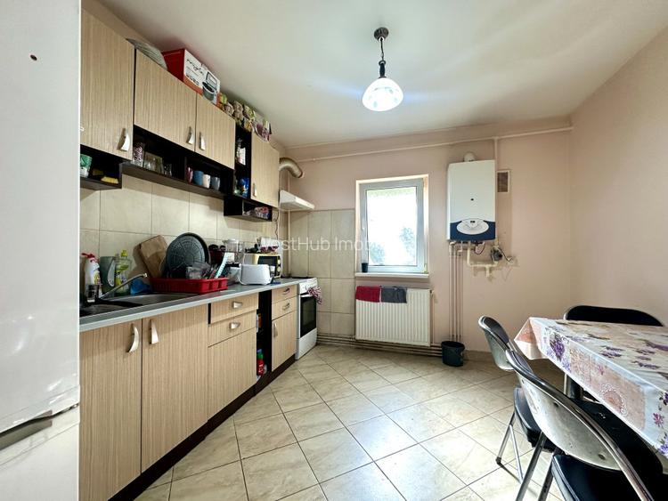De Inchiriat, Apartament cu 2 camere, 50 mp utili, etaj 2 - 6