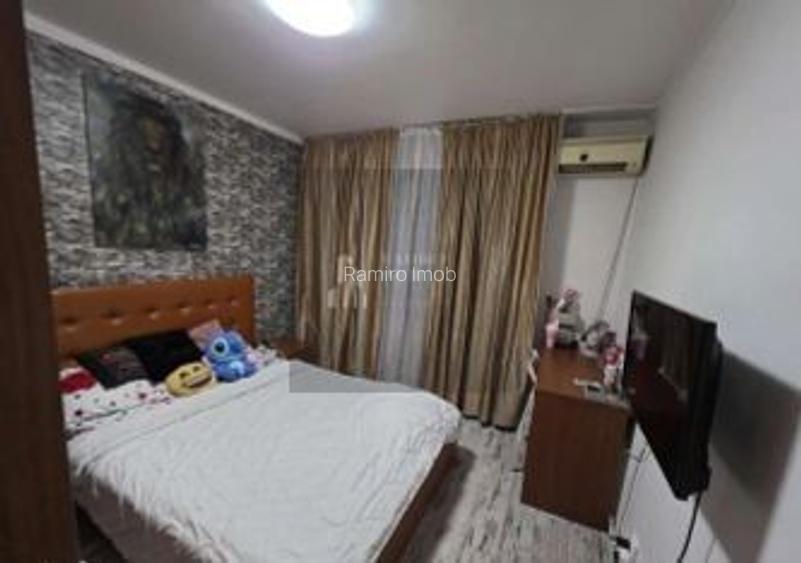 4 Camere 80 mp - 2 balcoane  bloc 1982 - 7