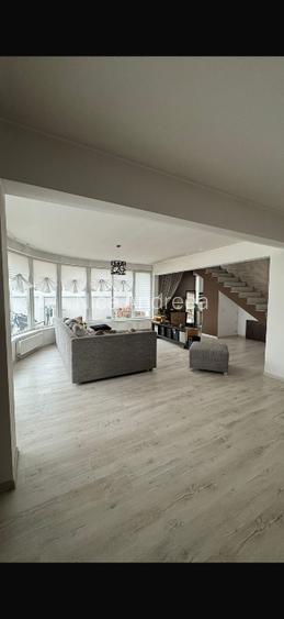 Casa Sector 4 - P+1+M  - 11