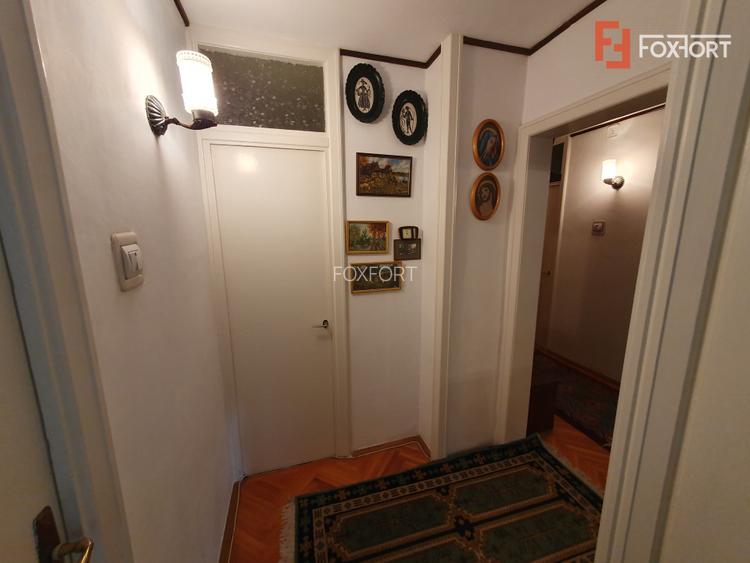 Apartament 3 camere, decomandat, etaj 1, zona Vladeasa - 13