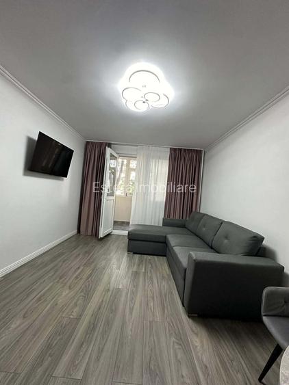 APARTAMENT DE VÂNZARE CU DOUĂ CAMERE IN ZONA TEI SEC.2 - 2