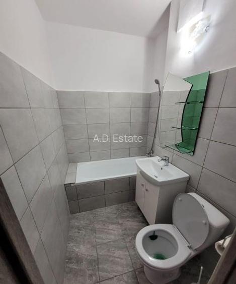 Garsoniera 1 Decembrie 1918 30 Mp Bloc 1975 Reabilitat - 4