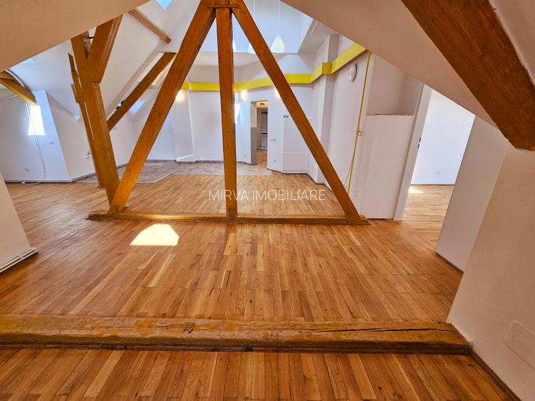 2 Vile Interbelice | Zonă Centrală | Renovate Integral 2024 - 42