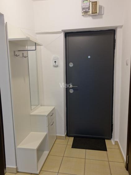 3 camere renovat, Bd. Iuliu Maniu – Piața Veteranilor, bloc reabilitat, etaj 2,  - 7